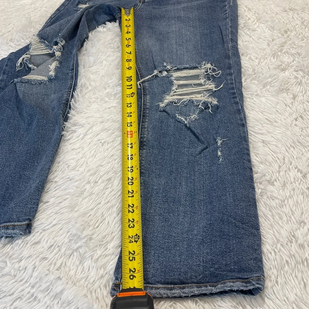 Wild Fable  Distressed Blue Jeans WOMENS 6 HIGH RISE STRAIGHT  BUTTON FLY